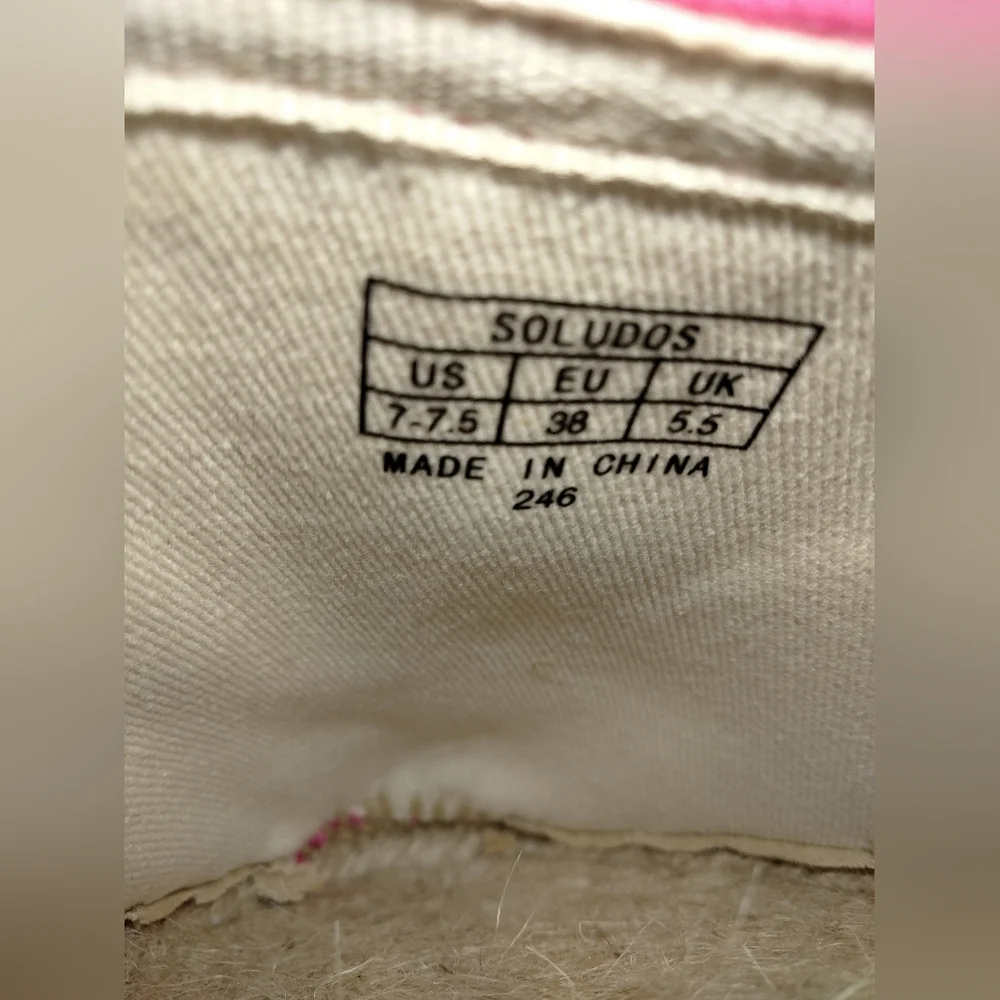Soludos (Size 7-7.5) Pink Canvas Dali Original Slip-on Espadrilles (Like New)
